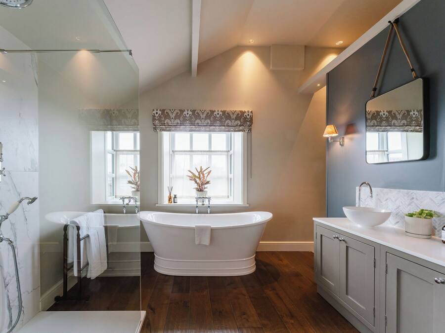 Junior Double Room | Bathroom