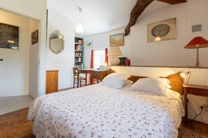 1 chambre, Wi-Fi, draps fournis