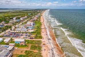 Beach nearby - 2 Mermaids Seaside Retreat for 8 (St. Augustine)
