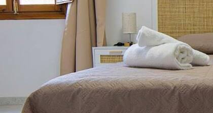 Cozy accommodation in Baza with essential amenities
