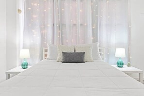 1 bedroom, iron/ironing board, free WiFi, bed sheets - Condado | Modern Urban Studio | Couple's Retreat (San Juan)