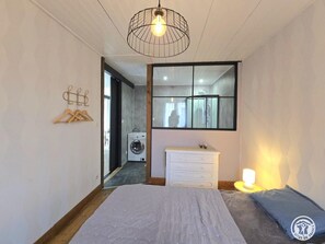 3 chambres, accès au Wi-Fi (inclus)