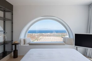 5 bedrooms, iron/ironing board, free WiFi
