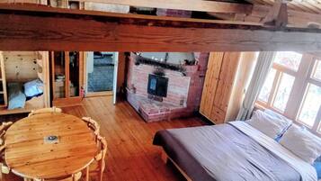 Chalet, 1 Bedroom, Accessible, Smoking | 1 bedroom