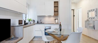 Apartment 'Emmie House' with Mountain View, Balcony and Wi-Fi