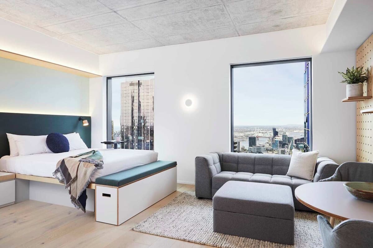 Studio, Non Smoking | Blackout curtains, iron/ironing board, free WiFi