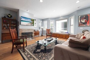 تلفزيون، مكتب