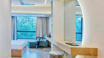 Deluxe Room, City View | Minibar, desk, rollaway beds, free WiFi