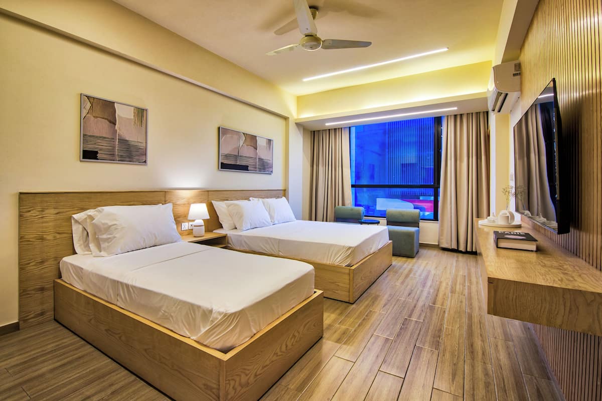 Executive Room, City View