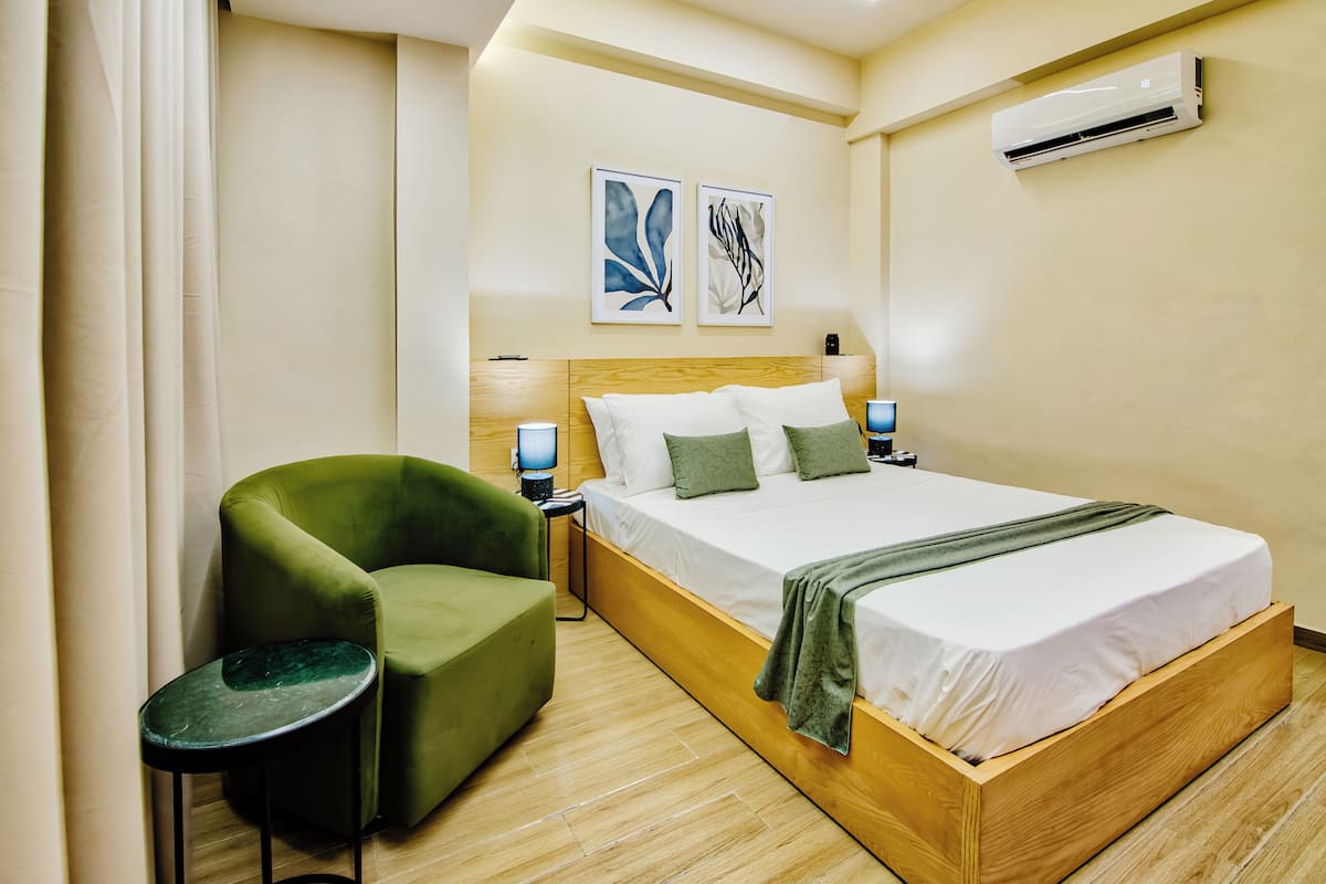 Standard Double Room, City View