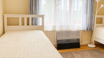 3 habitaciones, wifi gratis y ropa de cama