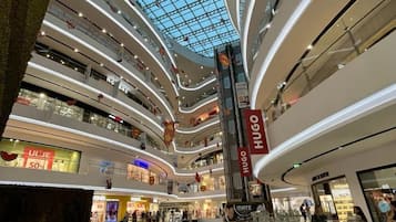 Shopping centre shuttle