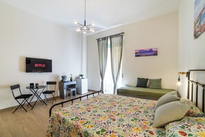 1 多间卧室、免费 WiFi、床单