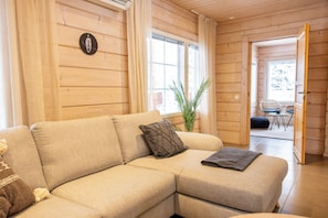 Duplex, 4 Bedrooms, Garden View | Room amenity