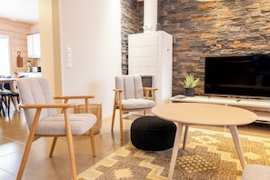 Fireplace - Villa Pyry (Sotkamo)