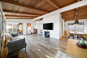 TV, offices