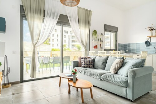 Achziv Bright Garden Stay by Sea N' Rent