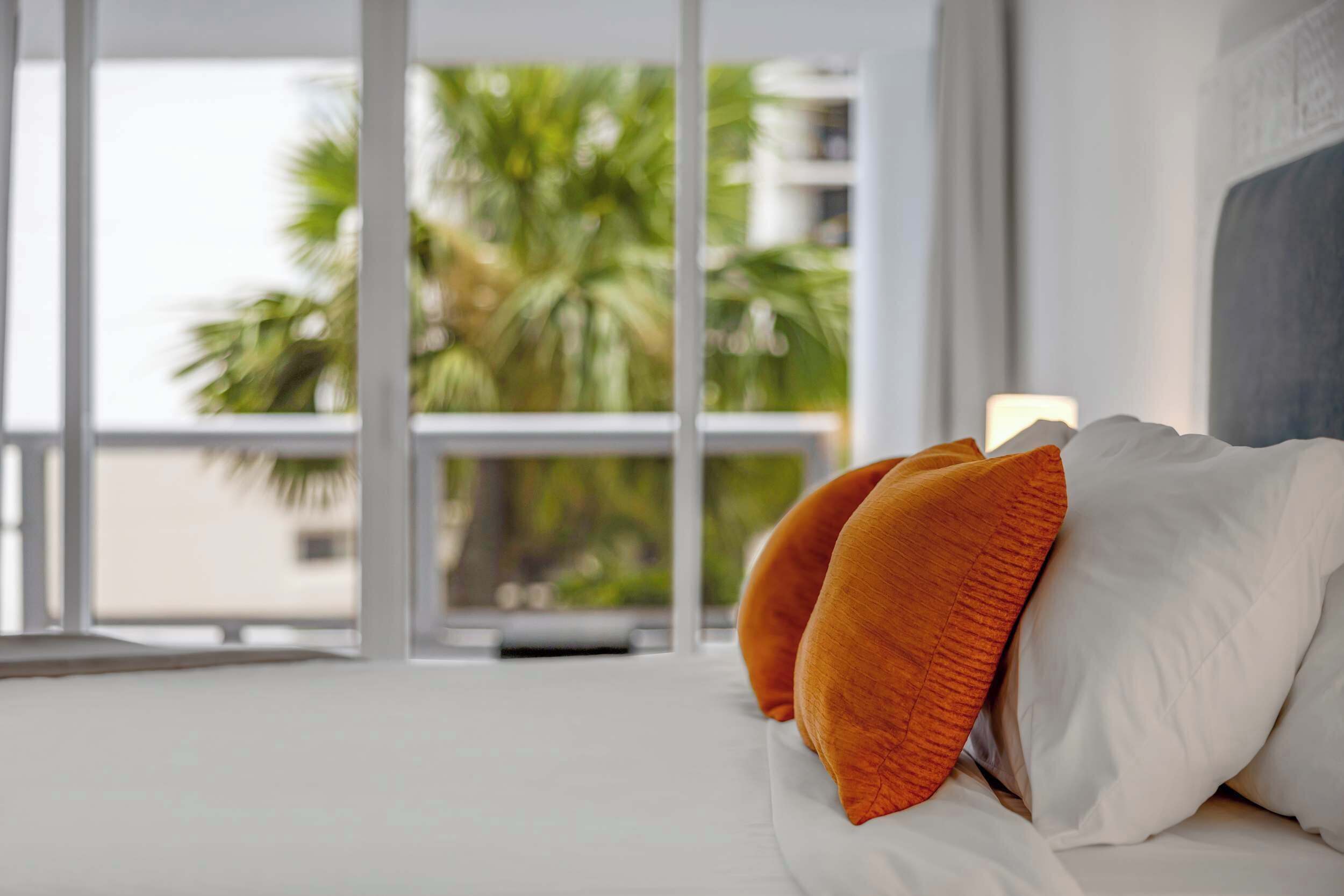 1 habitación, tabla de planchar con plancha, cuna de viaje y wifi 