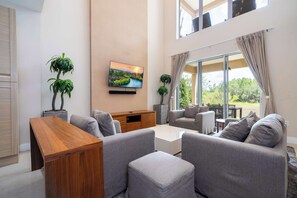 TV, DVD player, books, stereo