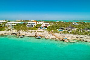 House | 4 bedrooms, Internet - Villa La Percha With 4 Bedrooms and 4 5 Bathrooms (Providenciales)