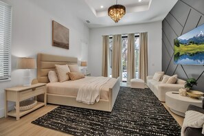 5 bedrooms, iron/ironing board, free WiFi, bed sheets