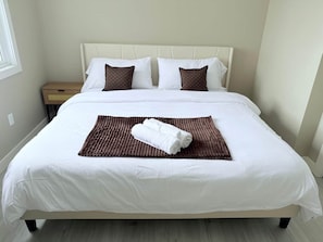3 bedrooms, iron/ironing board, free WiFi, bed sheets