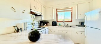 Peaceful Farmhouse Retreat | Long Stays | Wifi