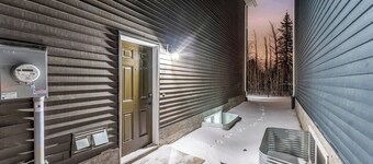 New Built|Spacious Legal Suite Bsmt|Games|Netflix