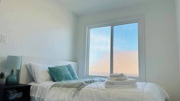 2 Schlafzimmer, Bügeleisen/Bügelbrett, kostenloses WLAN, Bettwäsche