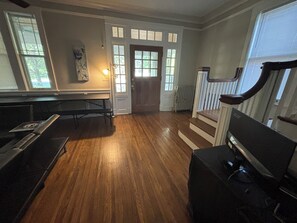 Couples treatment rooms, hot tub, steam room, body treatments, mud baths