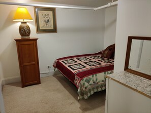 1 bedroom, iron/ironing board, WiFi, bed sheets