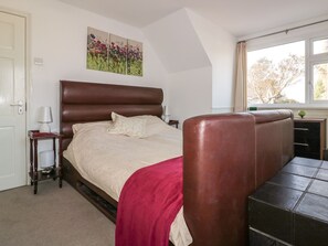 3 chambres, décor unique, ameublement unique, accès au Wi-Fi (inclus)