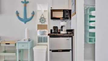 Fridge, microwave, coffee/tea maker, toaster