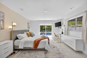 4 bedrooms, iron/ironing board, free WiFi, bed sheets - Luxe 4BR Miami Pool&near Airport (Miami)