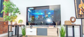 Apartment - Sleeps 4 - Parking - Workspace