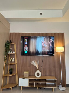 Condo, 1 Bedroom, Accessible | Room amenity - Cozy 1BR Condo in Pasay City - Steps From SM Mall of Asia (Pasay)