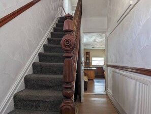 Rumah, 6 kamar tidur | Interior
