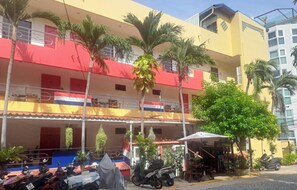 Apartment, 1 Bedroom, Smoking, Patio | Exterior