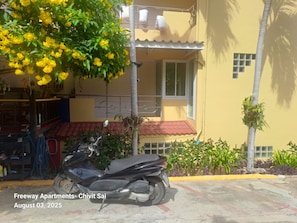 Apartment, 1 Bedroom, Smoking, Patio | Parking | Free self parking - Spacious 65sqm Luxury Loft Studio Type Apartment 101b (Pattaya)
