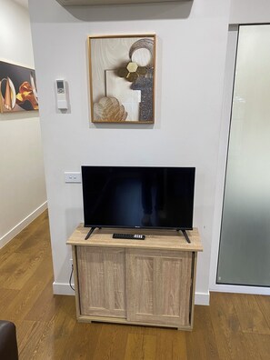 Interior - Entire Rental Apartment in West Melbourne (West Melbourne)