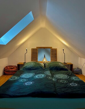 2 bedrooms, WiFi, bed sheets - Beautiful large vacation apartment with private terrace in the Hunsrück. 70 sqm (Norath)