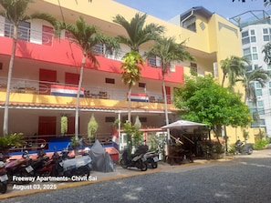 Apartment, 1 Bedroom, Smoking, Patio | Exterior
