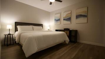 2 bedrooms, desk, iron/ironing board, WiFi