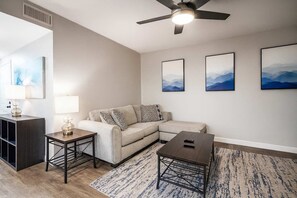 Televisie en een kantoor