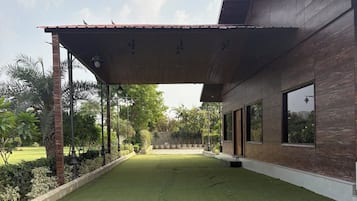 Free self-parking
