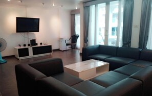 Appartement, 1 slaapkamer, roken, balkon | Woonkamer