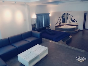Living room - 115sqm Studio Type Jacucci - Apartment 301 (Pattaya)