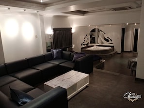 Apart Daire, 1 Yatak Odası, Sigara İçilebilir, Balkon | Oturma odası