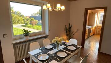 Dineren