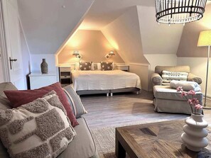 1 chambre, lit parapluie, Wi-Fi, draps fournis